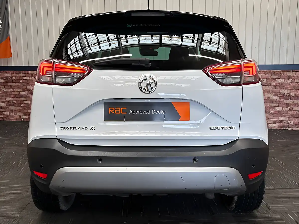 Used 2017 Vauxhall Crossland X Elite Nav White - Interior and Exterior details 14