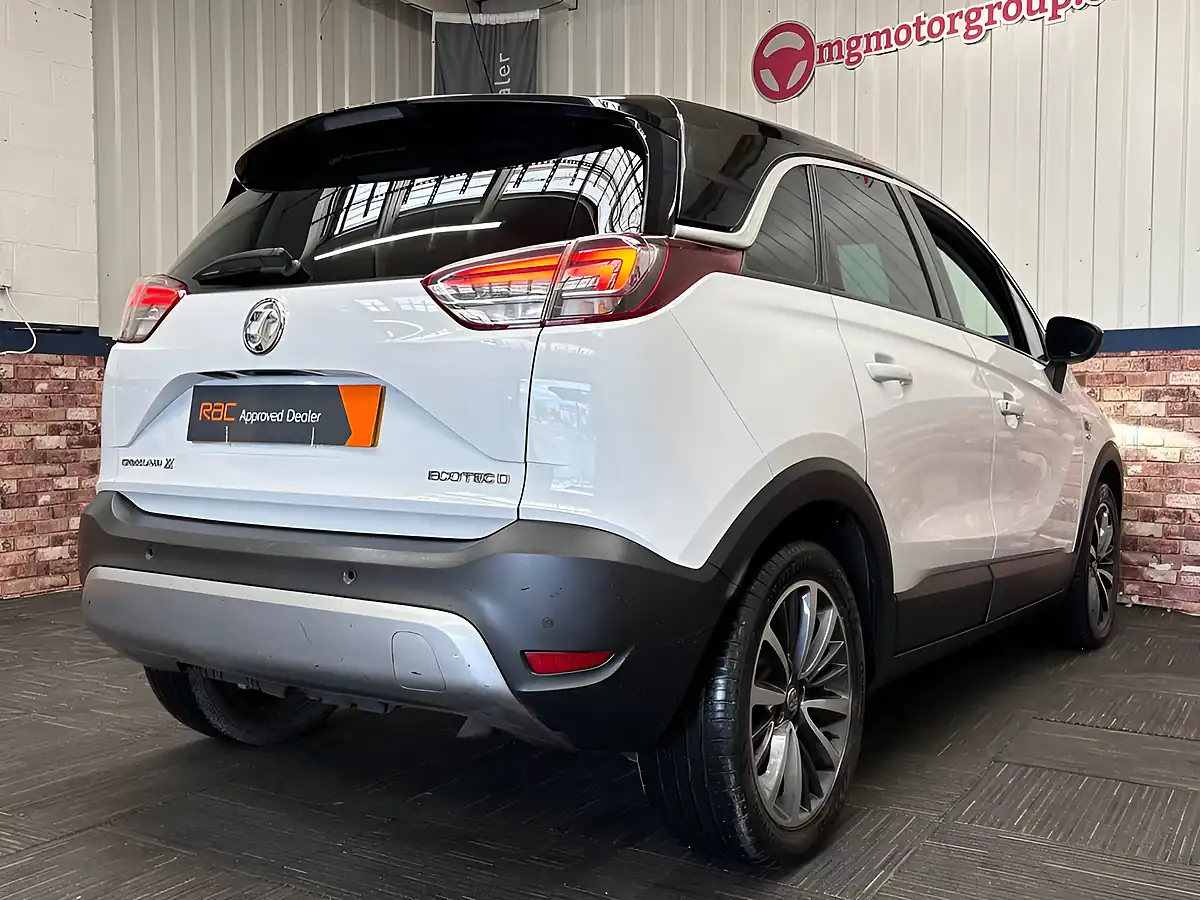 Used 2017 Vauxhall Crossland X Elite Nav White - Interior and Exterior details 15