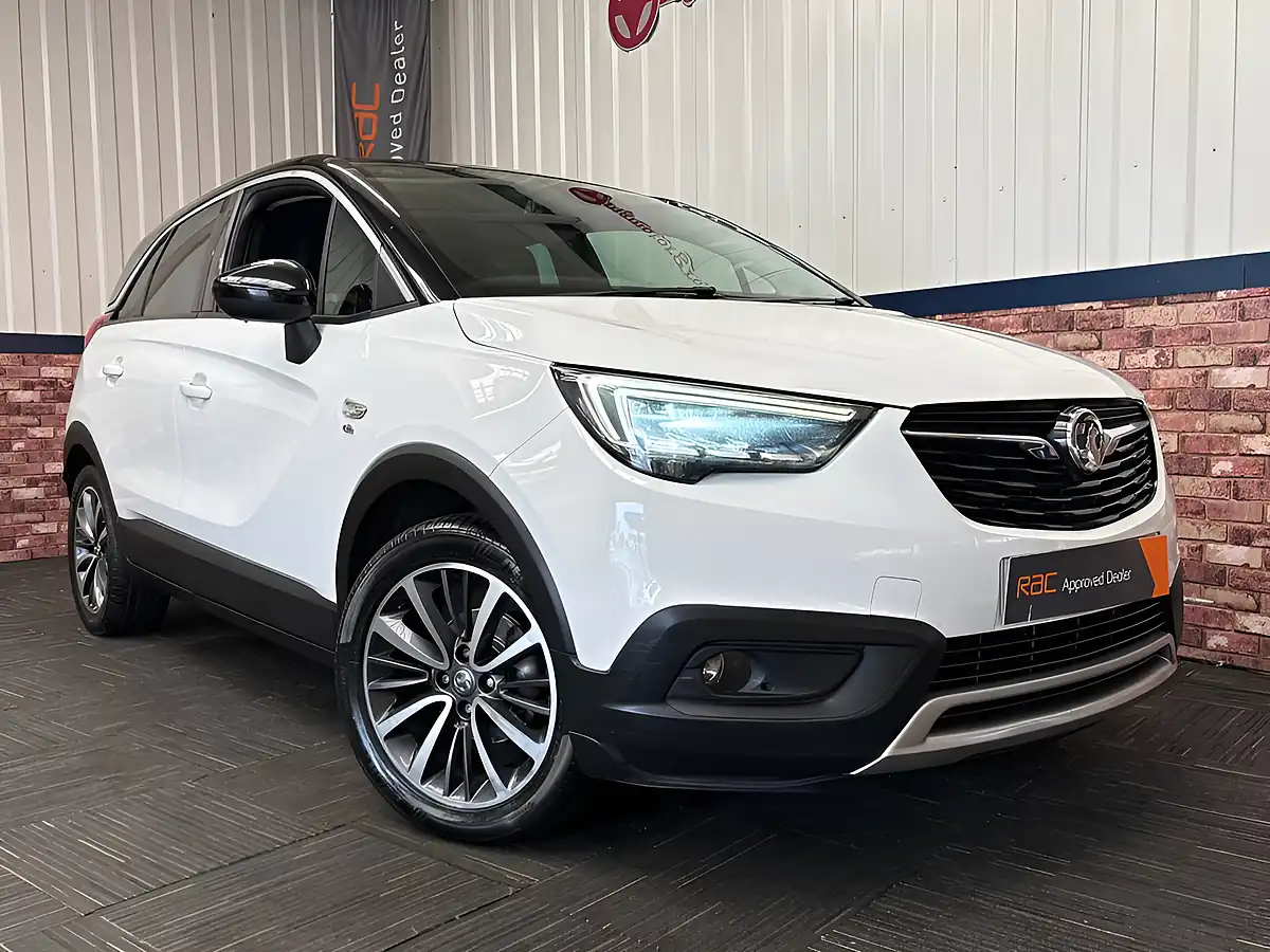 Used 2017 Vauxhall Crossland X Elite Nav White - Interior and Exterior details 3