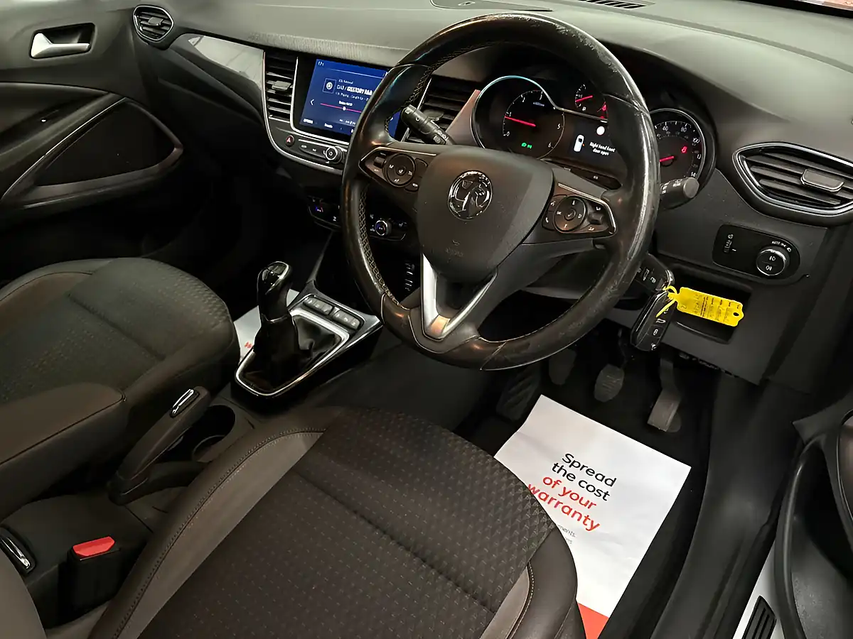 Used 2017 Vauxhall Crossland X Elite Nav White - Interior and Exterior details 5