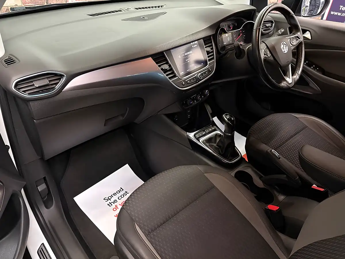Used 2017 Vauxhall Crossland X Elite Nav White - Interior and Exterior details 7