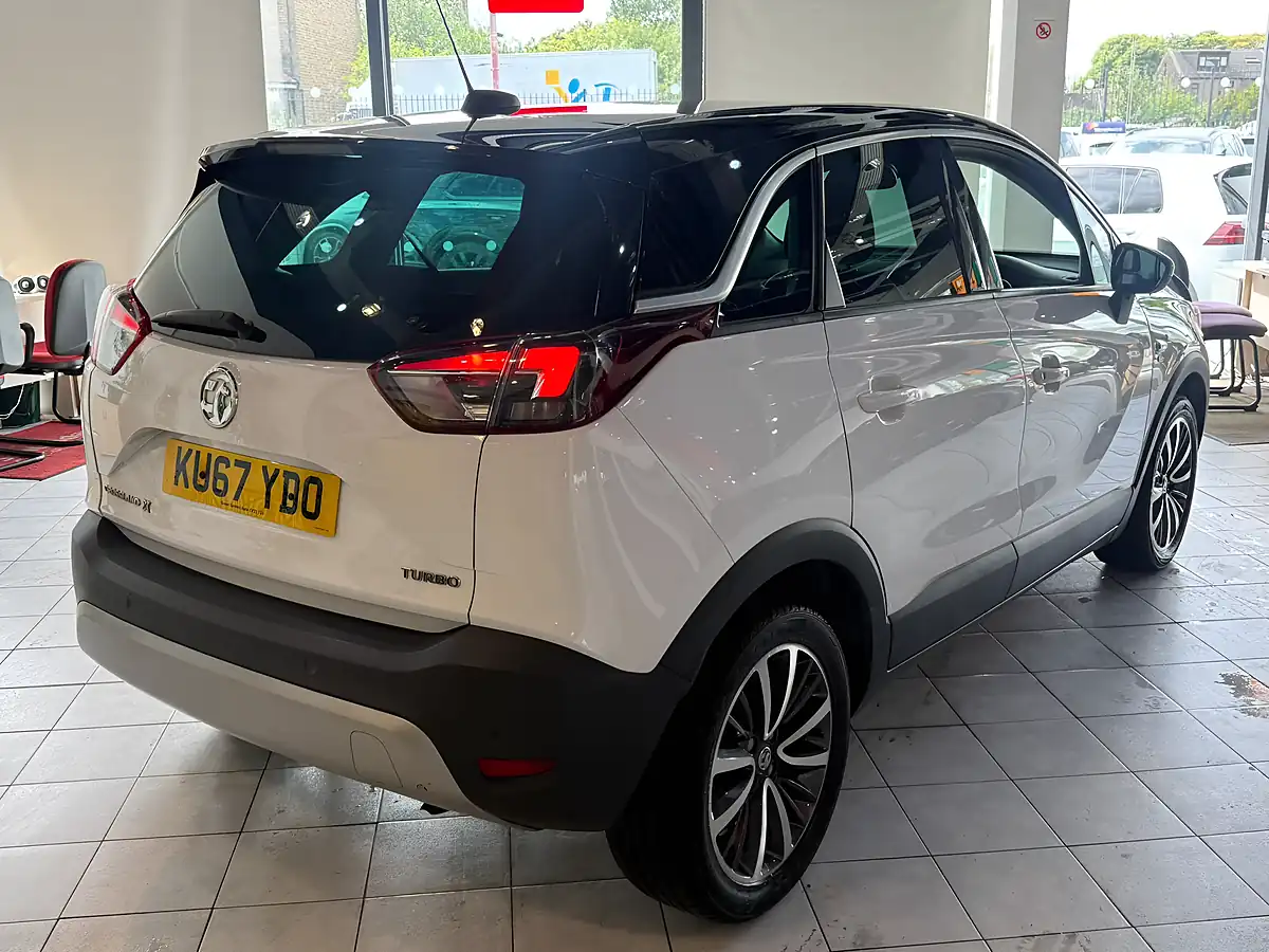 Used 2017 Vauxhall Crossland X Elite Nav White - Interior and Exterior details 12