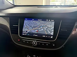 Used 2017 Vauxhall Crossland X Elite Nav White - Interior and Exterior details 17
