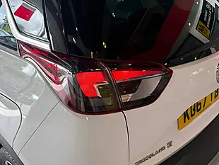 Used 2017 Vauxhall Crossland X Elite Nav White - Interior and Exterior details 9