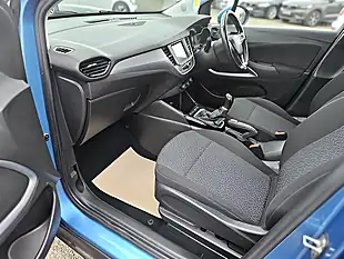 Used 2017 Vauxhall Crossland X Se Blue - Interior and Exterior details 11