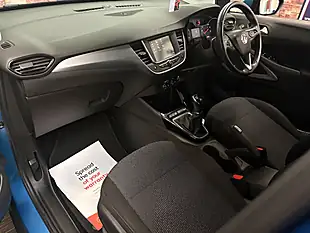 Used 2017 Vauxhall Crossland X Se Royal Blue - Interior and Exterior details 9
