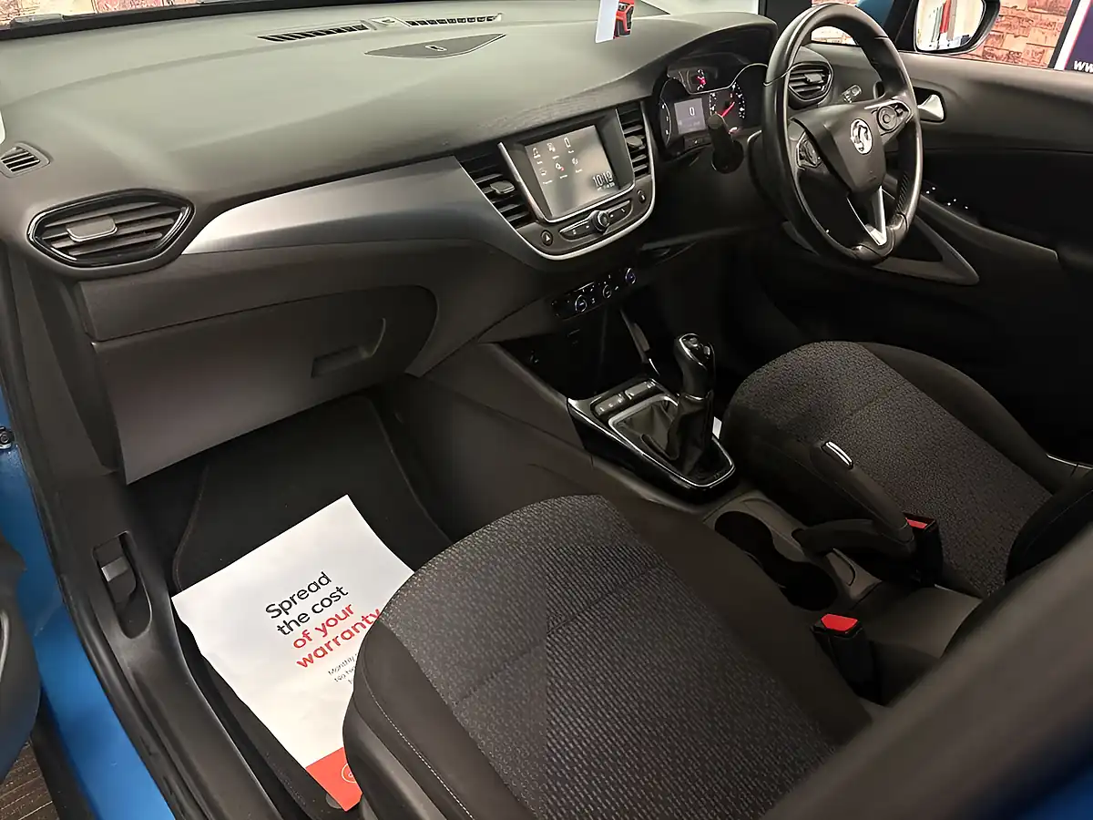Used 2017 Vauxhall Crossland X Se Royal Blue - Interior and Exterior details 9