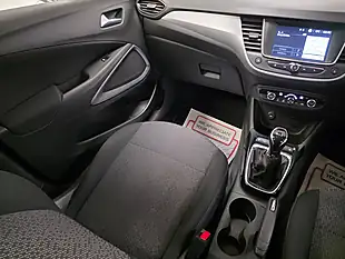 Used 2017 Vauxhall Crossland X Se Silver - Interior and Exterior details 16