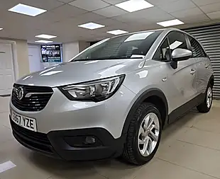 Used 2017 Vauxhall Crossland X Se Silver - Interior and Exterior details 2