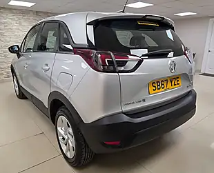 Used 2017 Vauxhall Crossland X Se Silver - Interior and Exterior details 4