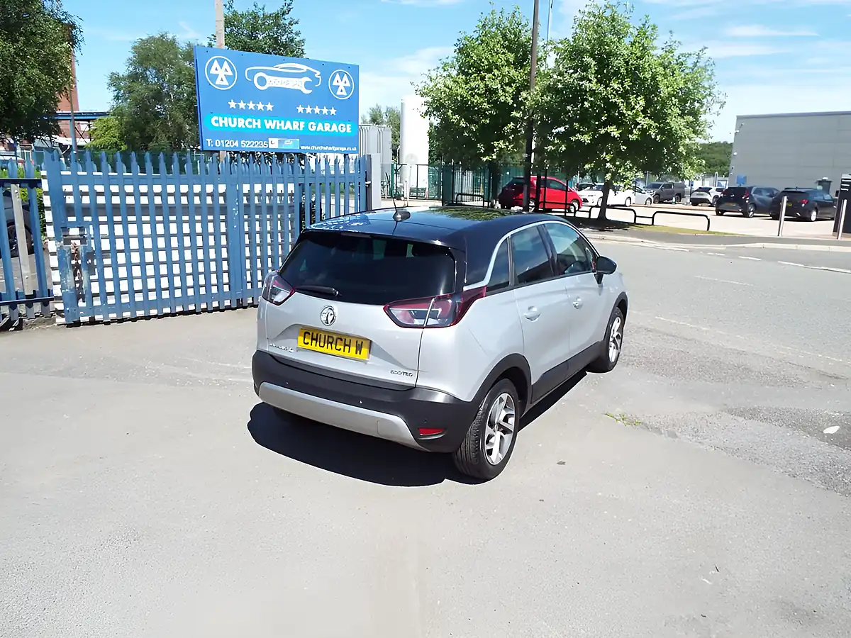 Used 2017 Vauxhall Crossland X Tech Line Nav Silver - Interior and Exterior details 17