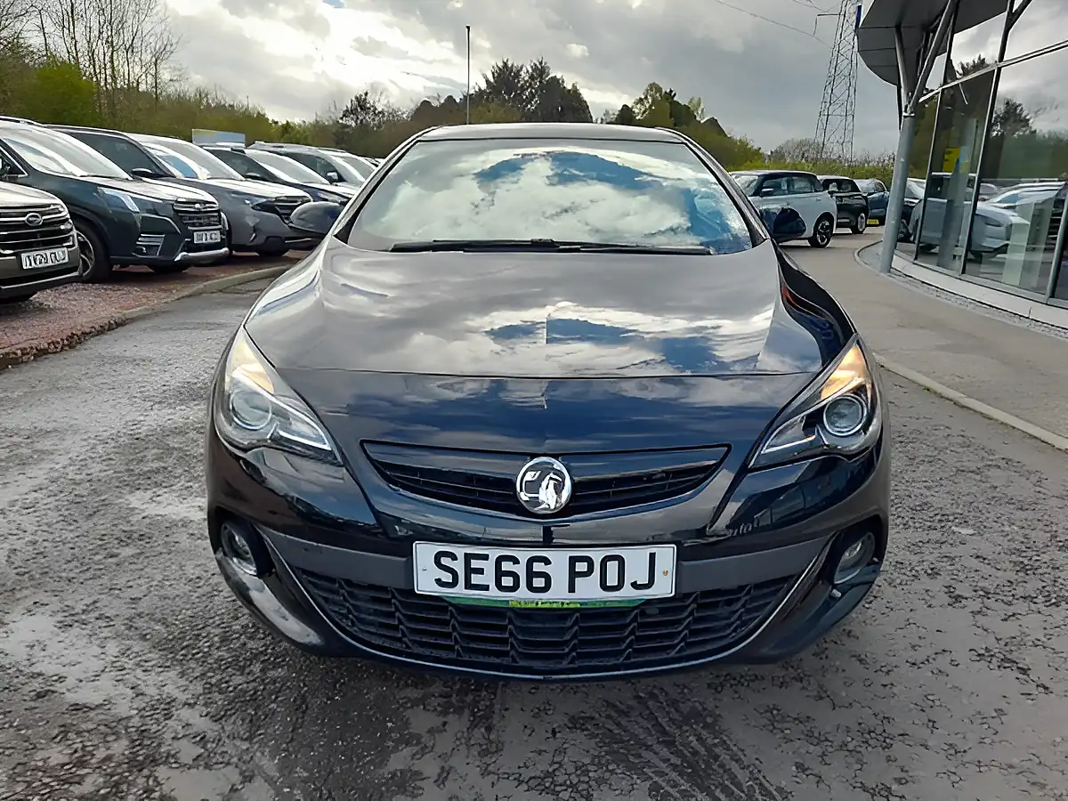 Used 2017 Vauxhall Gtc Limited Edition Black - Interior and Exterior details 2