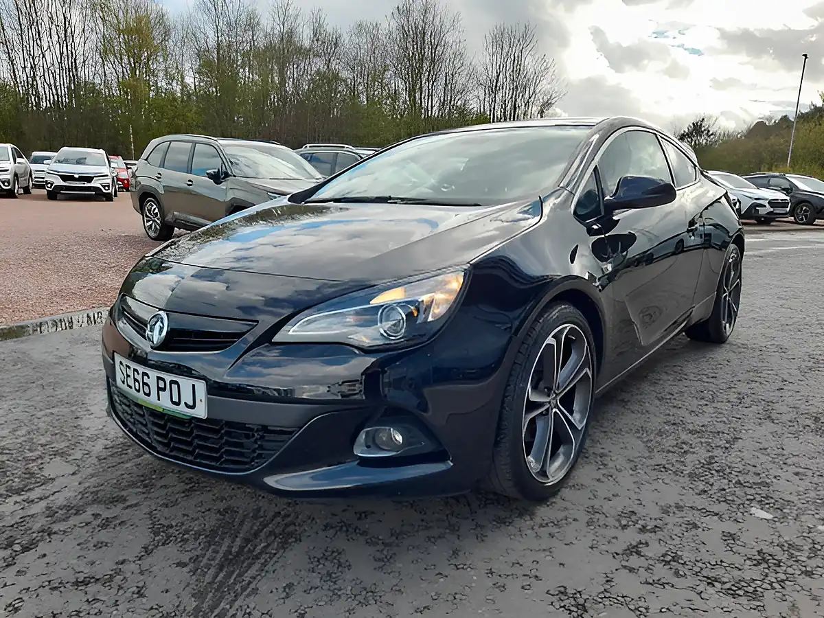Used 2017 Vauxhall Gtc Limited Edition Black - Interior and Exterior details 3