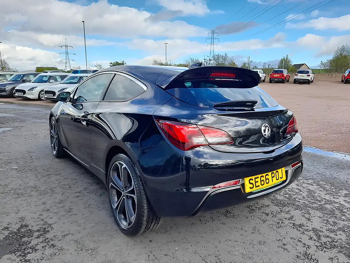 Used 2017 Vauxhall Gtc Limited Edition Black - Interior and Exterior details 5