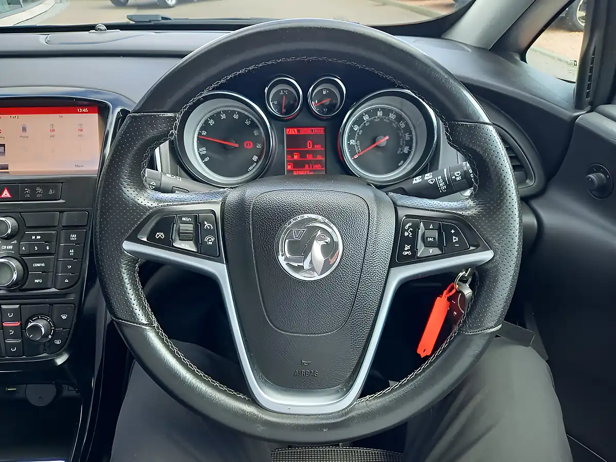 Used 2017 Vauxhall Gtc Sri Red - Interior and Exterior details 14