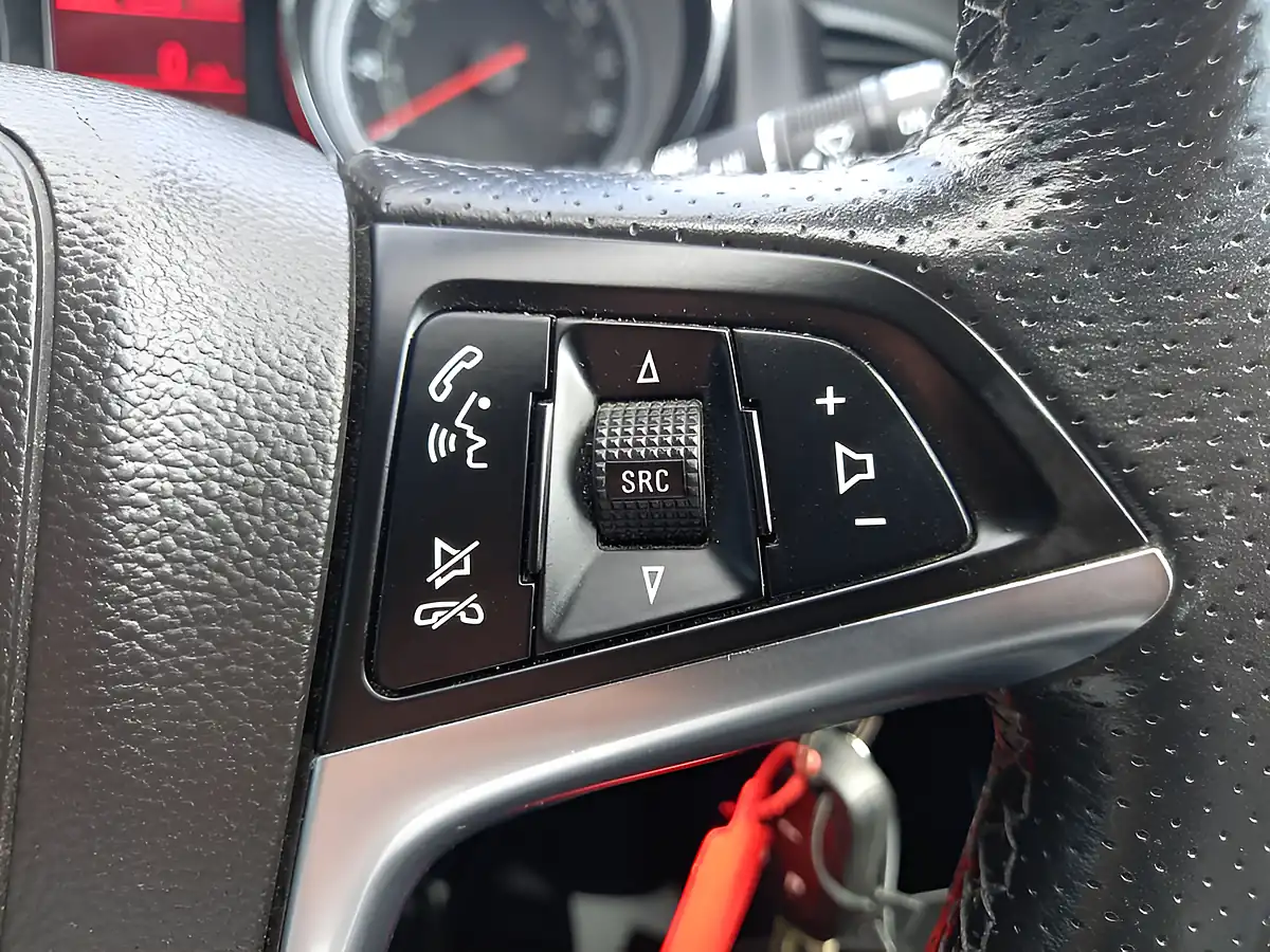 Used 2017 Vauxhall Gtc Sri Red - Interior and Exterior details 15
