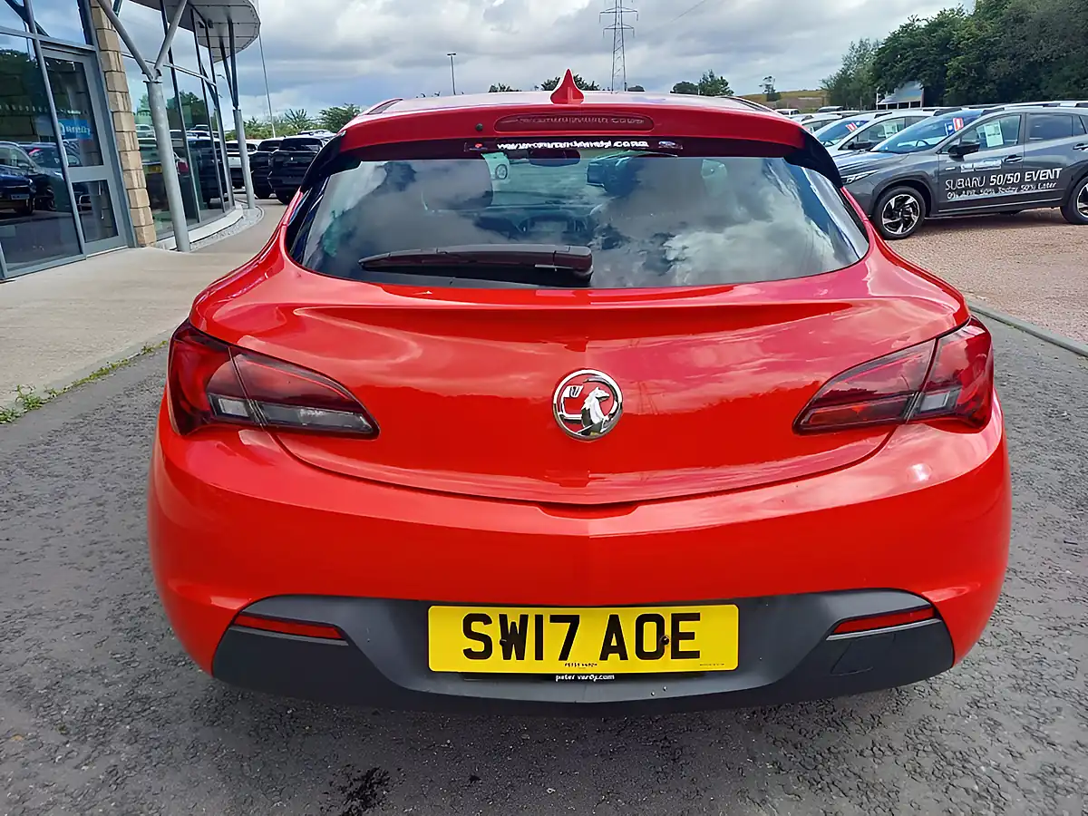 Used 2017 Vauxhall Gtc Sri Red - Interior and Exterior details 6