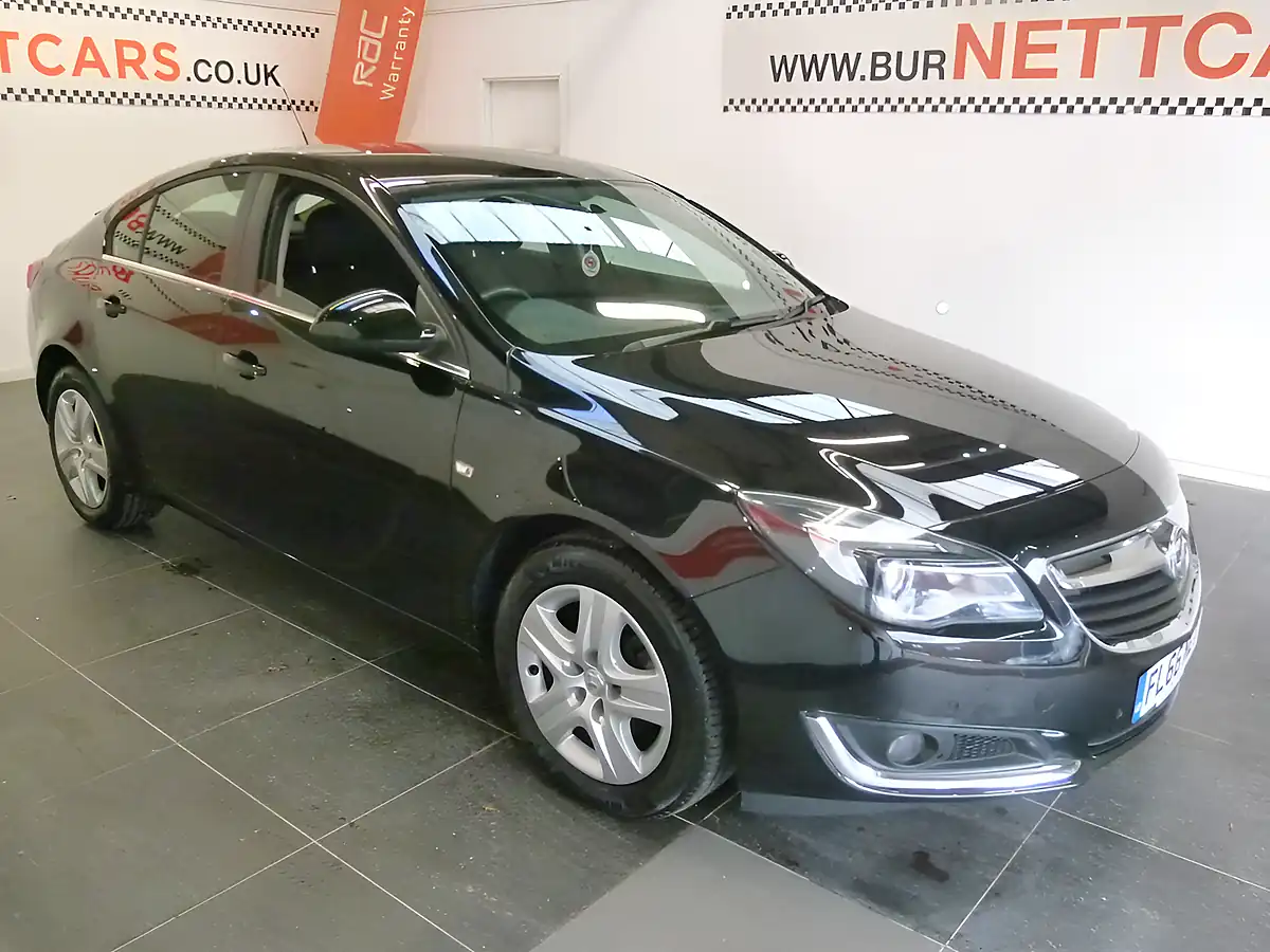 Used 2017 Vauxhall Insignia Design Black - Interior and Exterior details 12