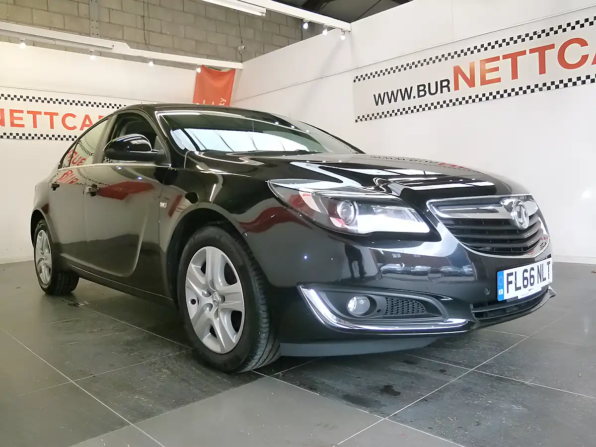 Used 2017 Vauxhall Insignia Design Black - Interior and Exterior details 9