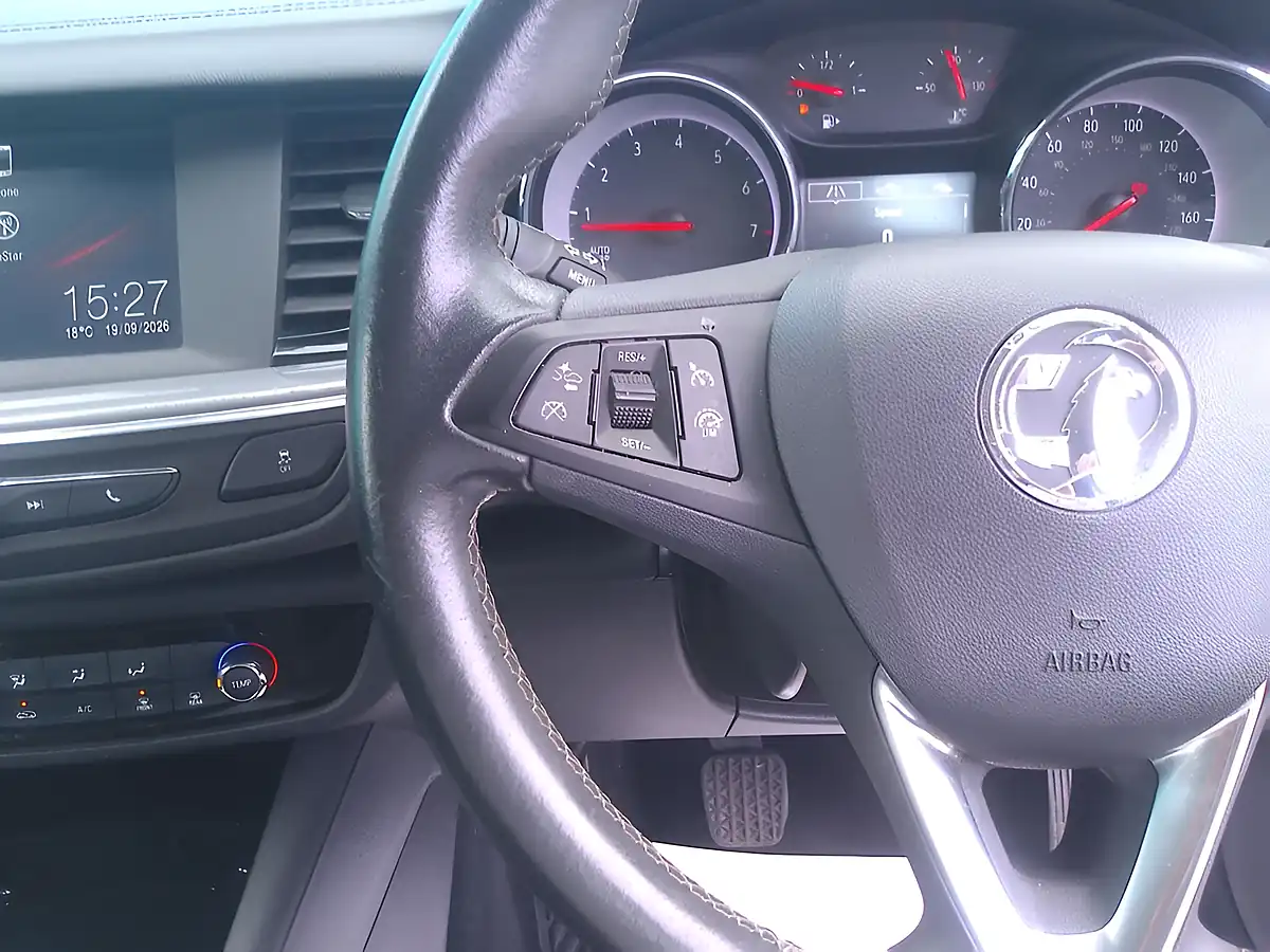 Used 2017 Vauxhall Insignia Design Grand Sport Blue - Interior and Exterior details 13