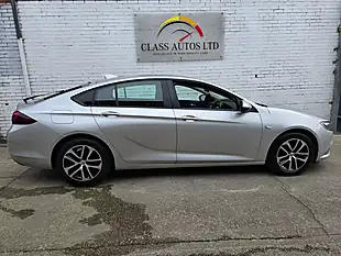 Used 2017 Vauxhall Insignia Design Grand Sport Silver - Interior and Exterior details 10