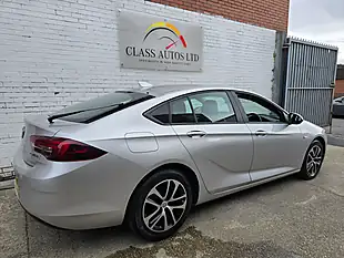 Used 2017 Vauxhall Insignia Design Grand Sport Silver - Interior and Exterior details 11