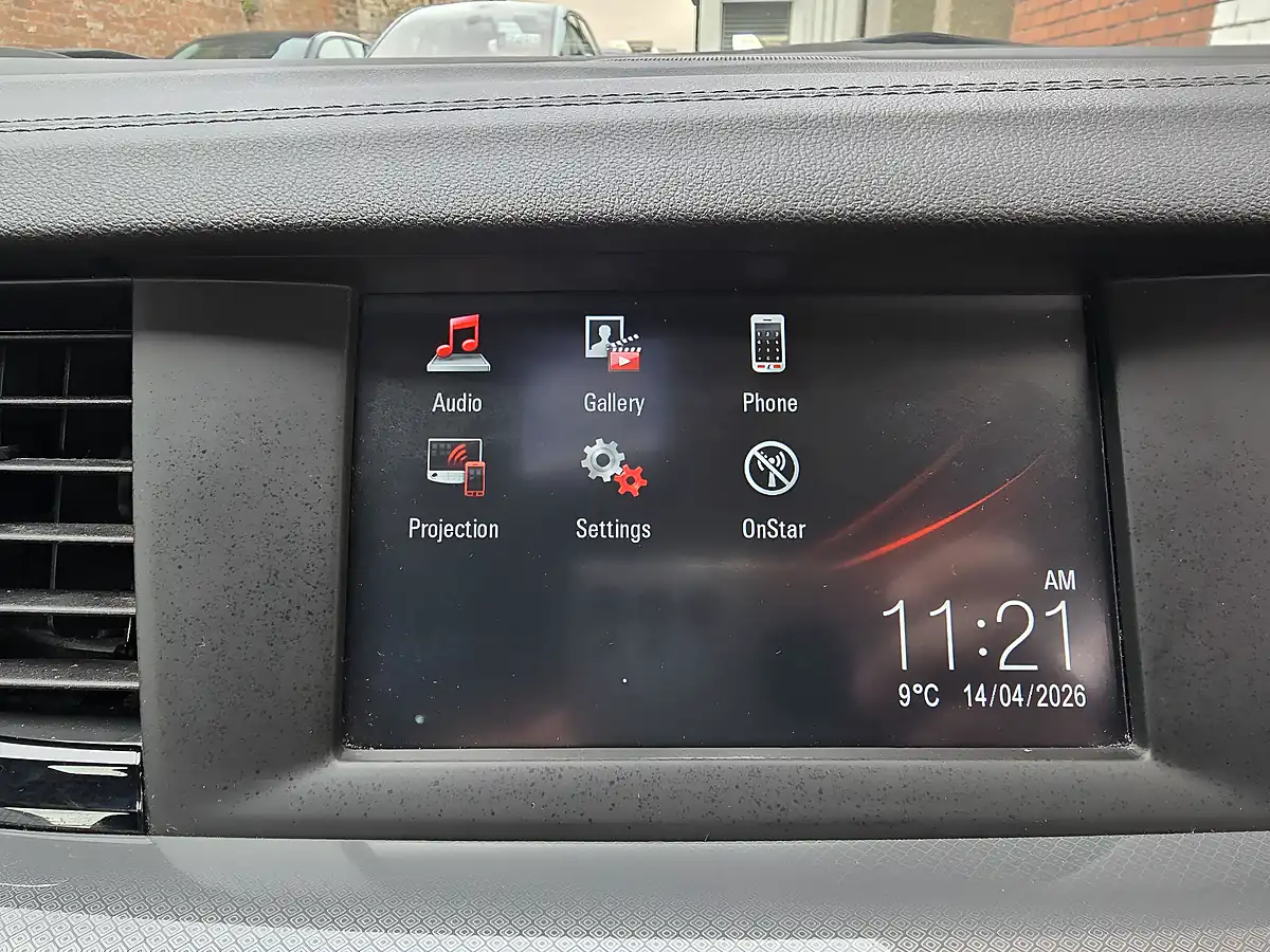 Used 2017 Vauxhall Insignia Design Grand Sport Silver - Interior and Exterior details 19
