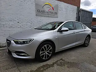 Used 2017 Vauxhall Insignia Design Grand Sport Silver - Interior and Exterior details 7
