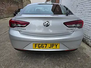 Used 2017 Vauxhall Insignia Design Grand Sport Silver - Interior and Exterior details 9