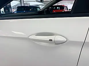 Used 2017 Vauxhall Insignia Design Grand Sport White - Interior and Exterior details 10