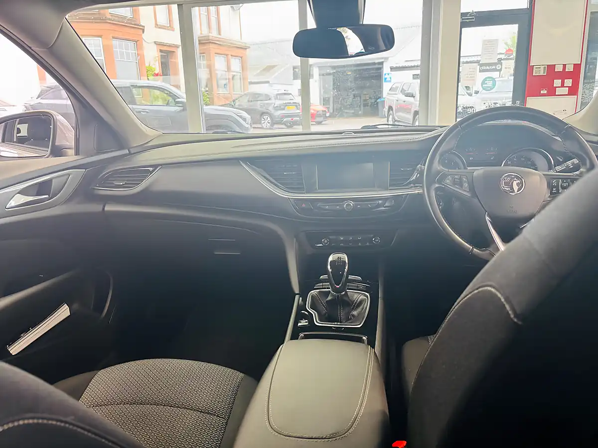 Used 2017 Vauxhall Insignia Design Grand Sport White - Interior and Exterior details 14