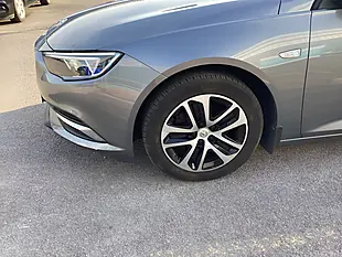 Used 2017 Vauxhall Insignia Design Grey - Interior and Exterior details 13