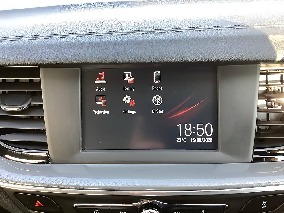Used 2017 Vauxhall Insignia Design Grey - Interior and Exterior details 4