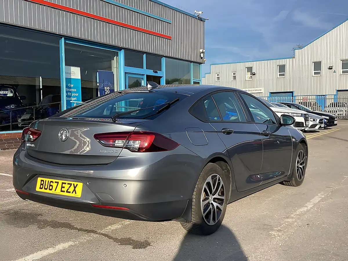 Used 2017 Vauxhall Insignia Design Grey - Interior and Exterior details 6