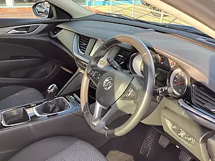 Used 2017 Vauxhall Insignia Design Grey - Interior and Exterior details 7