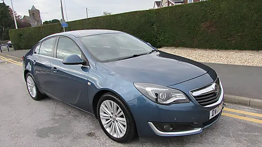 2017 Vauxhall Insignia Design Nav