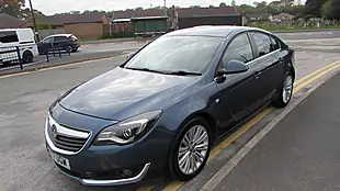 Used 2017 Vauxhall Insignia Design Nav Blue - Interior and Exterior details 3