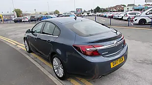 Used 2017 Vauxhall Insignia Design Nav Blue - Interior and Exterior details 5