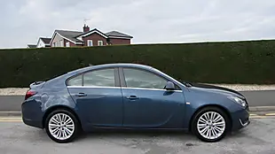 Used 2017 Vauxhall Insignia Design Nav Blue - Interior and Exterior details 8