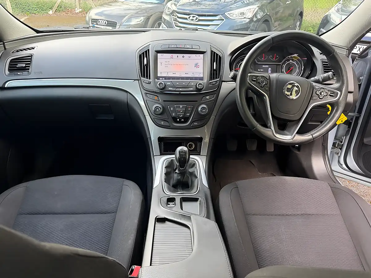 Used 2017 Vauxhall Insignia Design Nav Silver - Interior and Exterior details 15