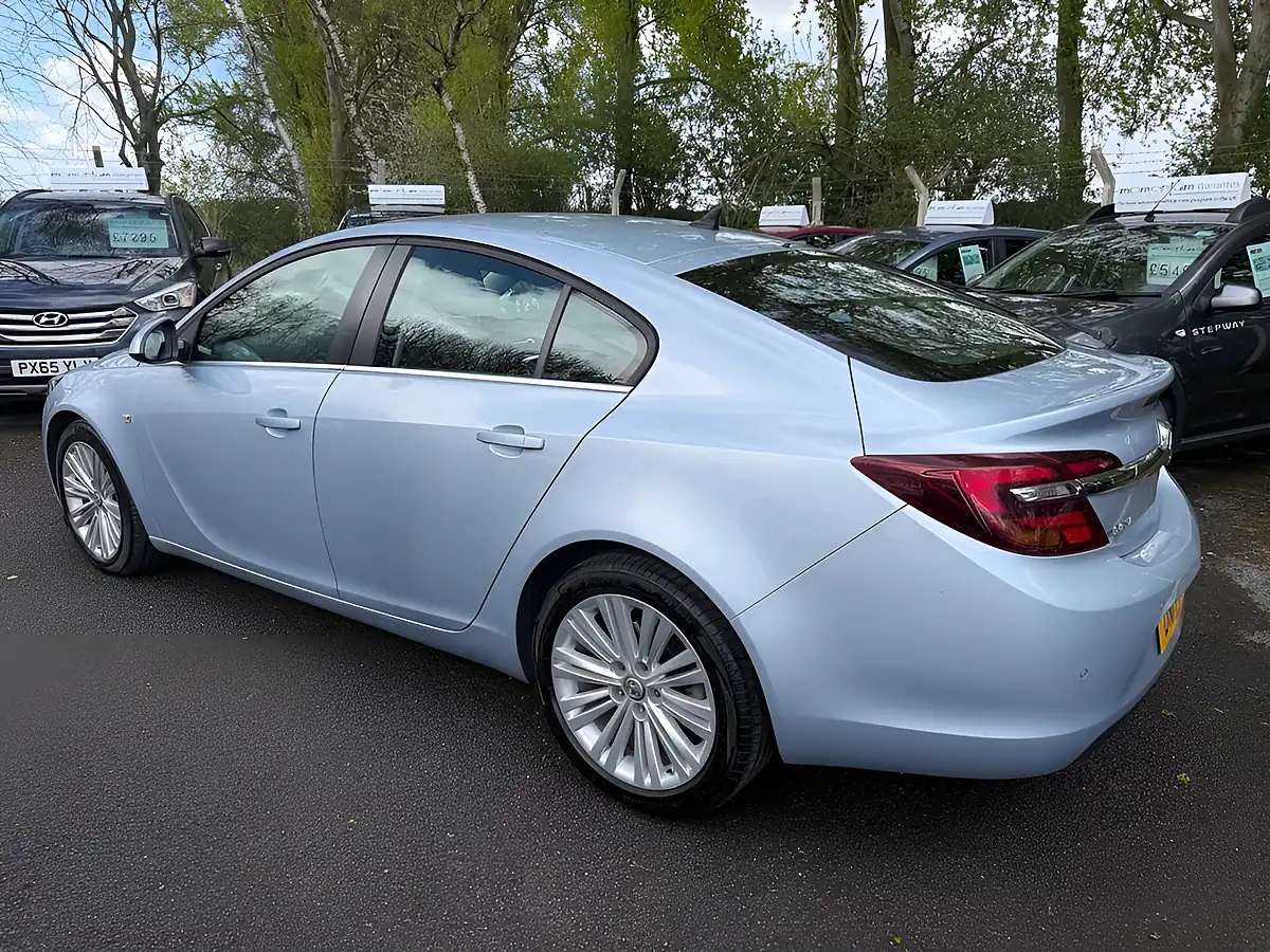 Used 2017 Vauxhall Insignia Design Nav Silver - Interior and Exterior details 4