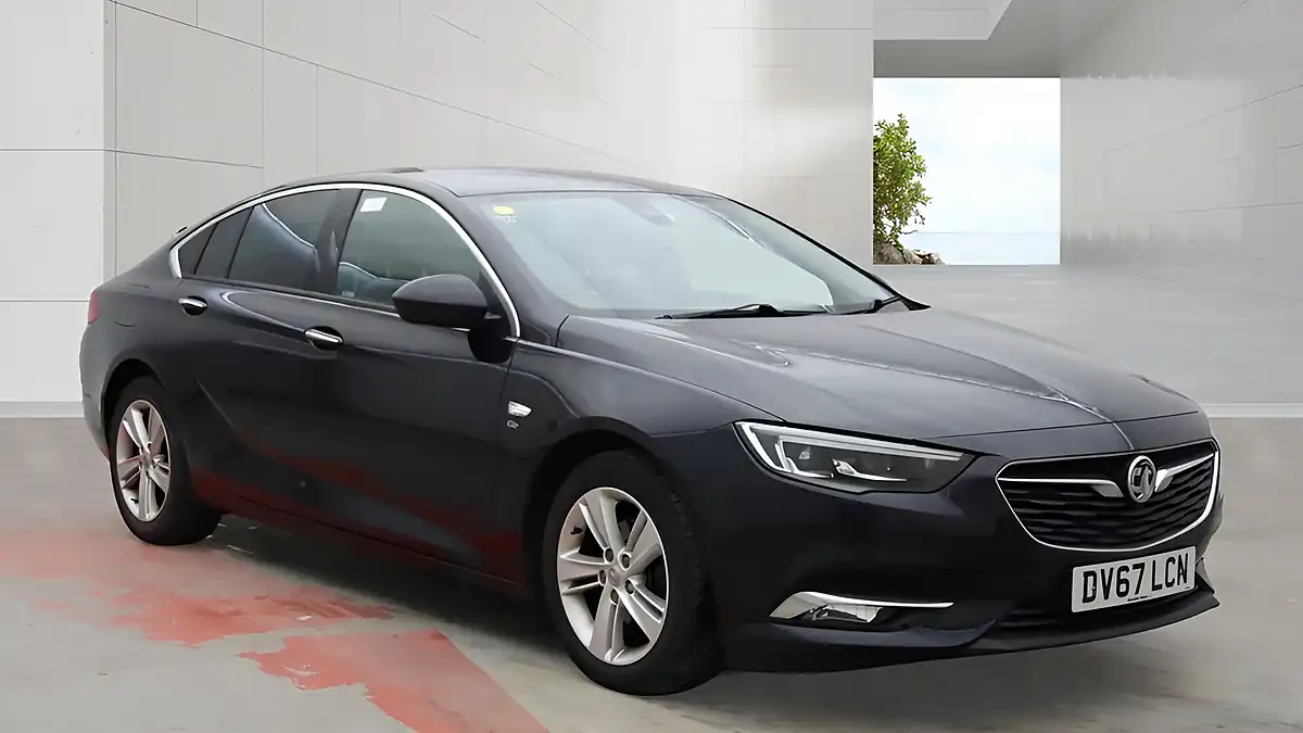 Used 2017 Vauxhall Insignia Elite Nav Blue - Interior and Exterior details 11