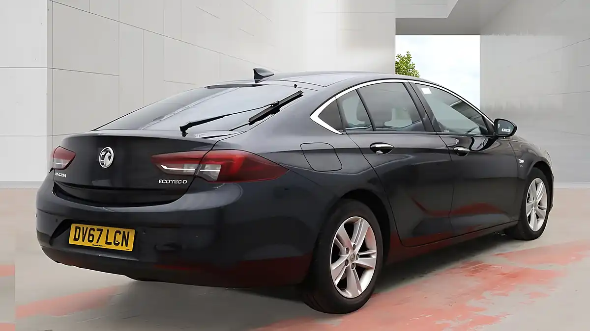 Used 2017 Vauxhall Insignia Elite Nav Blue - Interior and Exterior details 15