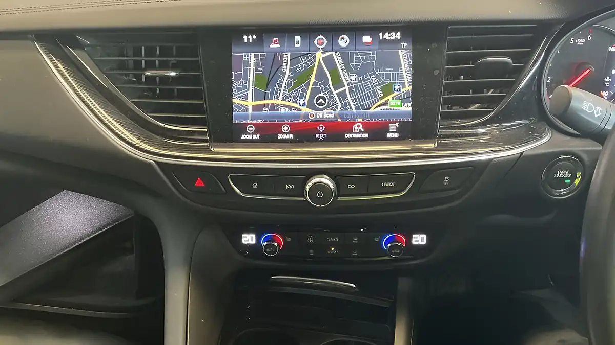 Used 2017 Vauxhall Insignia Elite Nav Blue - Interior and Exterior details 6