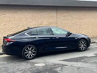Used 2017 Vauxhall Insignia Elite Nav Blue - Interior and Exterior details 6
