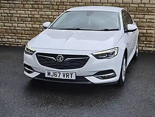 Used 2017 Vauxhall Insignia Elite Nav Grand Sport White - Interior and Exterior details 5