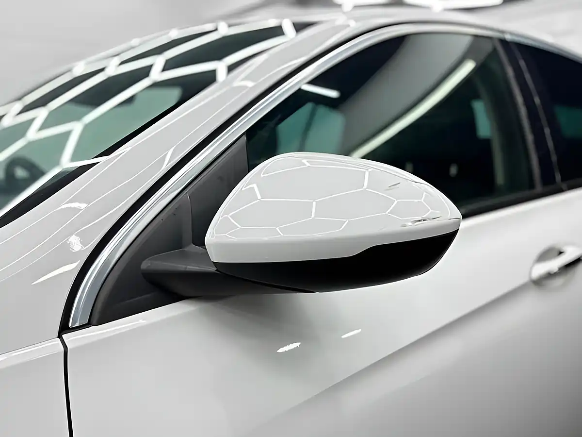 Used 2017 Vauxhall Insignia Elite Nav Grand Sport White - Interior and Exterior details 12