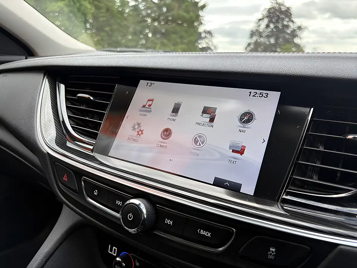 Used 2017 Vauxhall Insignia Elite Nav Red - Interior and Exterior details 13
