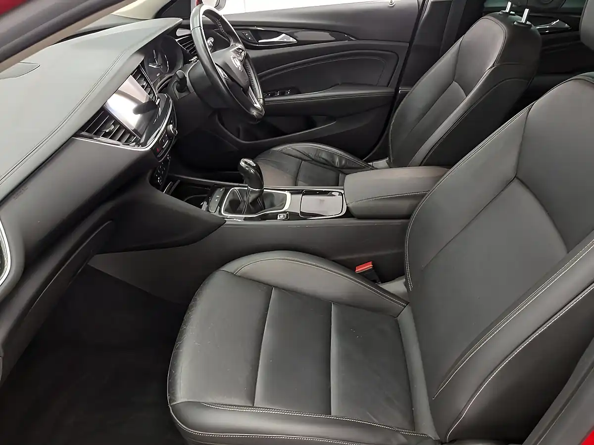 Used 2017 Vauxhall Insignia Elite Nav Rioja Red - Interior and Exterior details 17