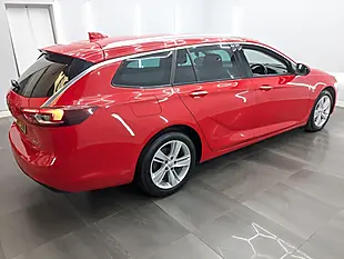 Used 2017 Vauxhall Insignia Elite Nav Rioja Red - Interior and Exterior details 4